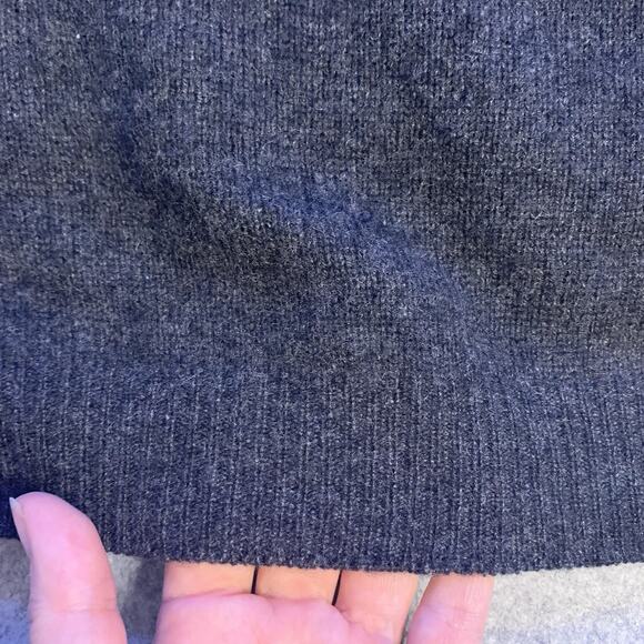 Field Gear Cashmere Dark Gray Sweater, Mens Size L, V Neck Pullover Quiet Luxury - Picture 8 of 9